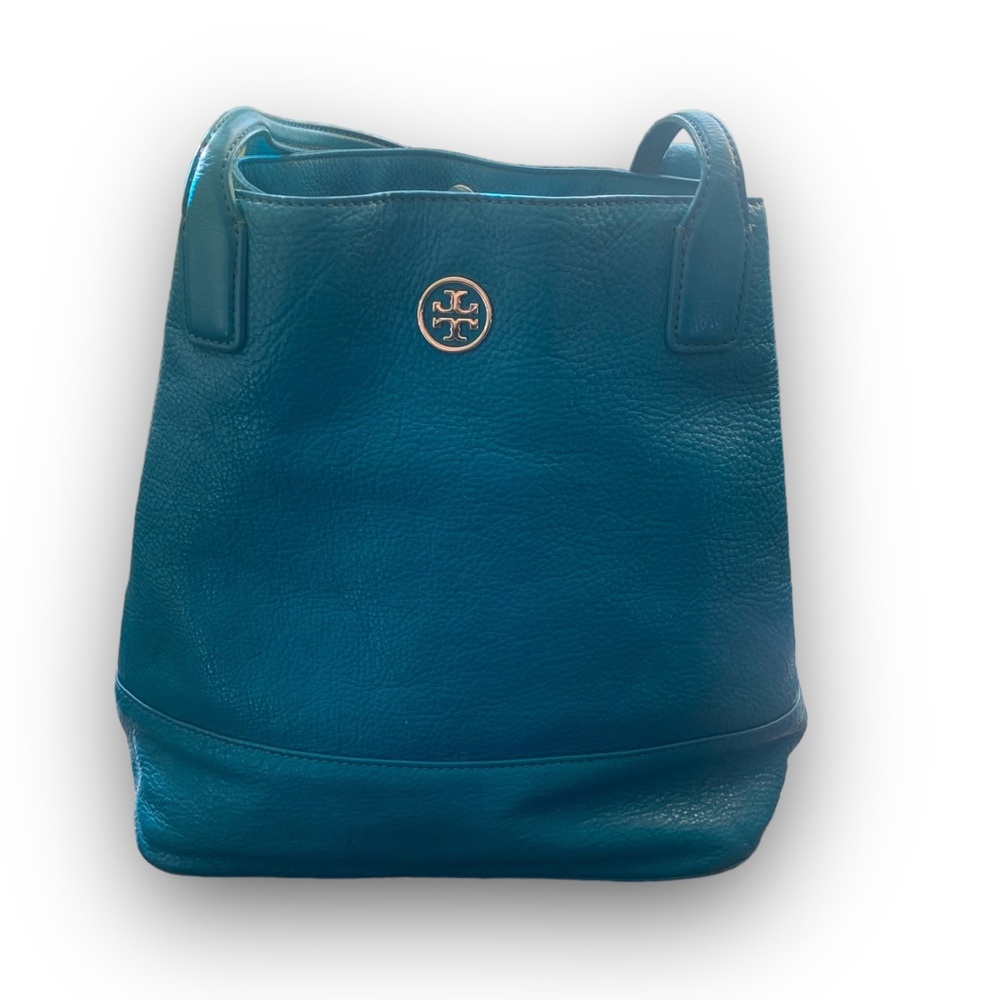 Tory Burch, teal/blue bucket bag in excellent used condition